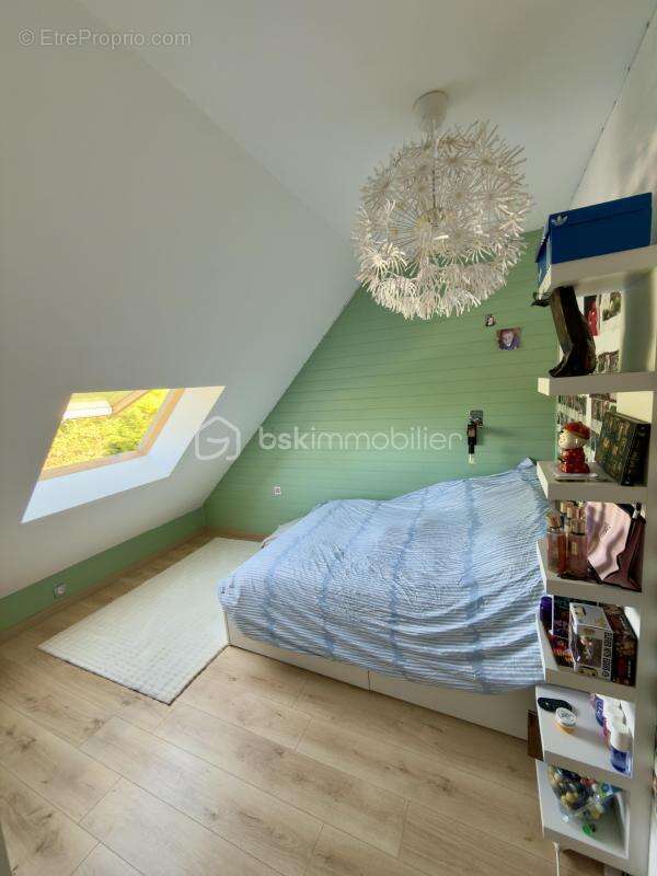 Maison à LA CHAPELLE-DES-MARAIS