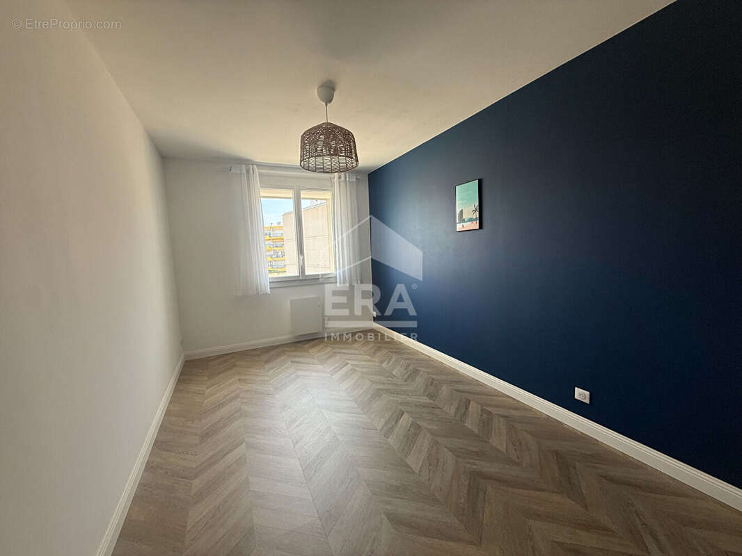 Appartement 64m² à martigues - photo 9