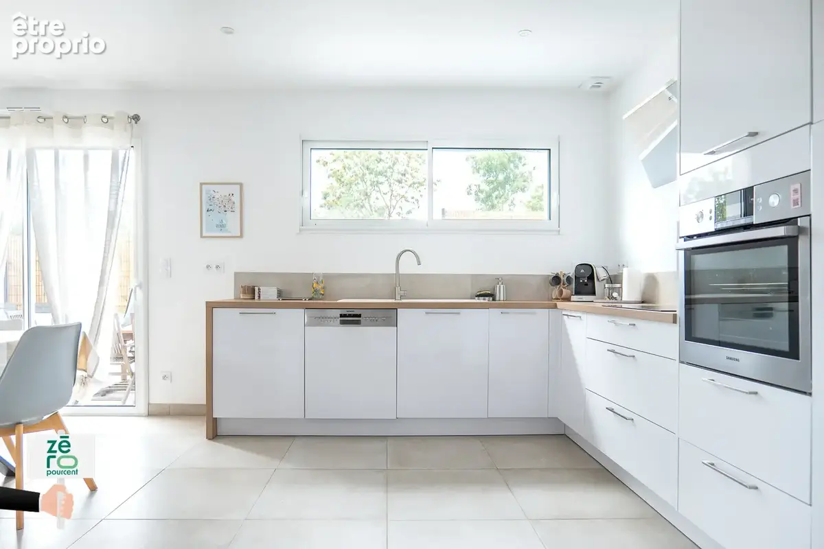 Maison neuve de plain-pied avec garage et terrasse - photo 7
