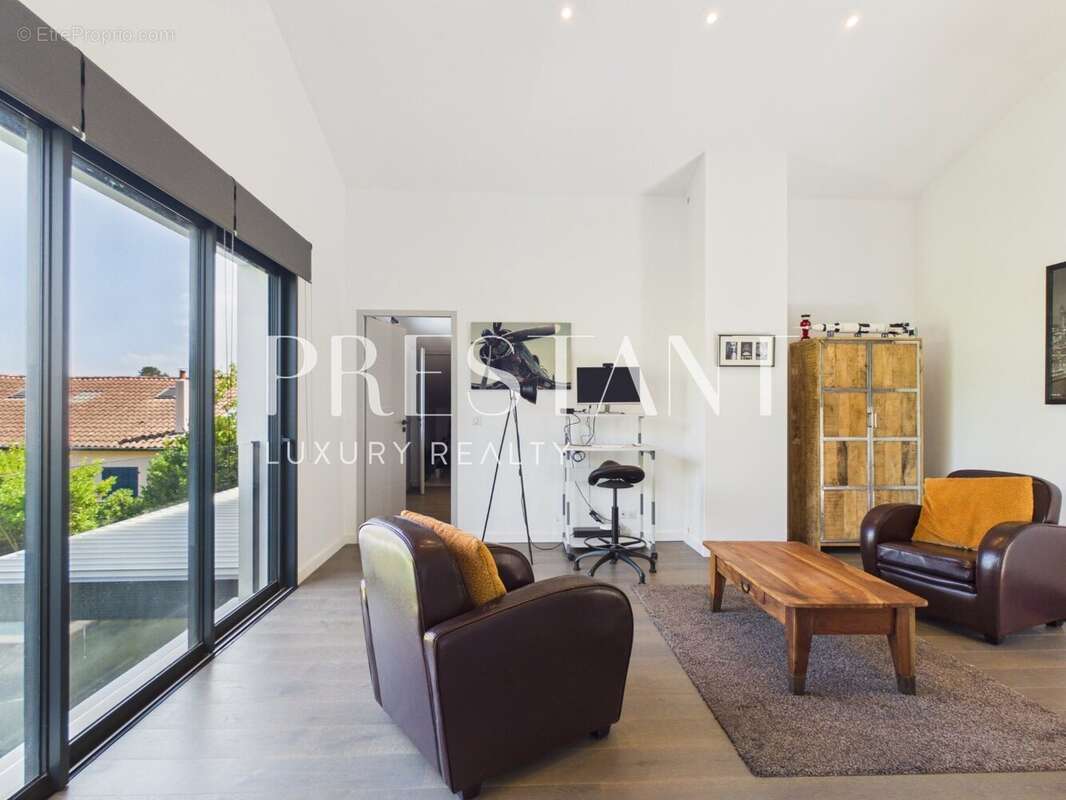 Villa contemporaine en état neuf  Anglet, proche forêt de Chiberta - photo 20