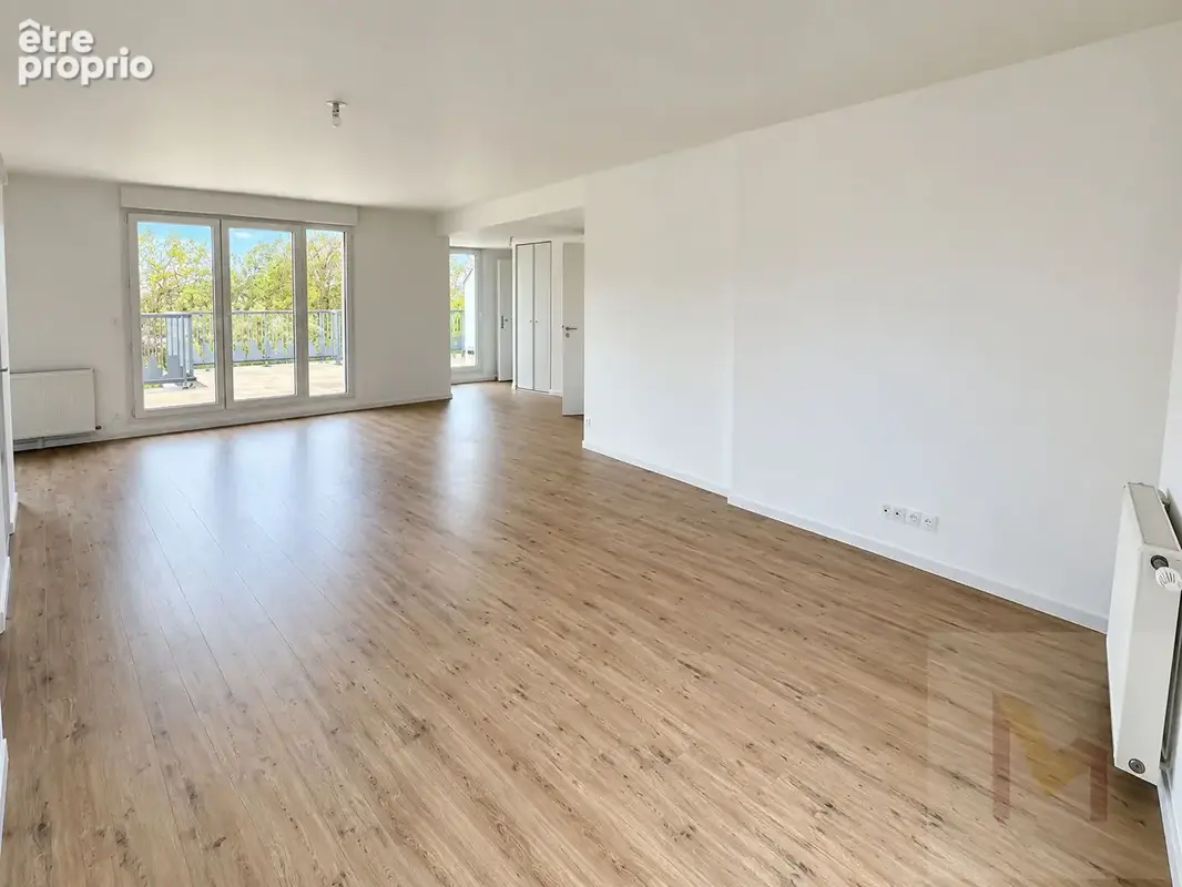 Appartement à NEUILLY-PLAISANCE