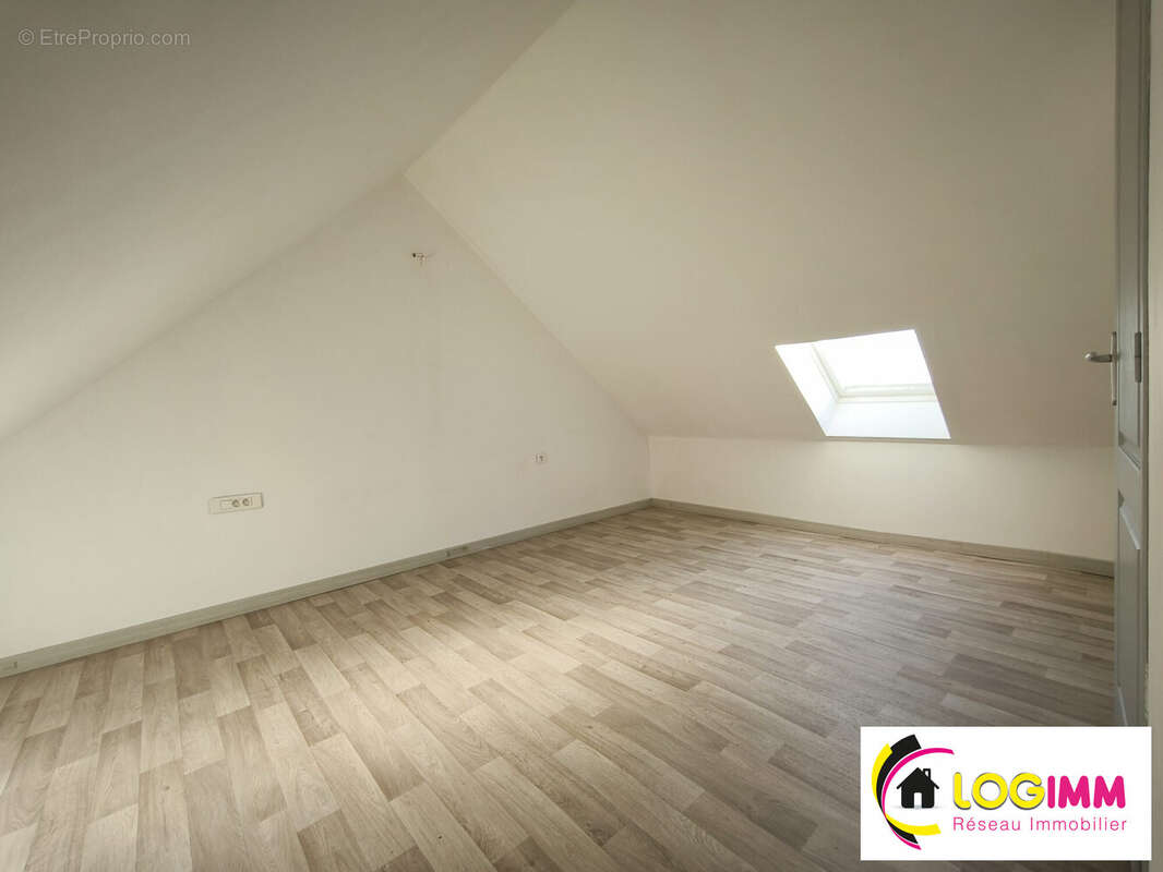 Maison à LE QUESNOY