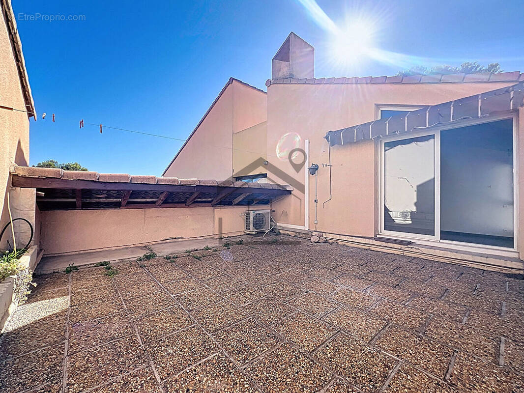 Appartement à VITROLLES