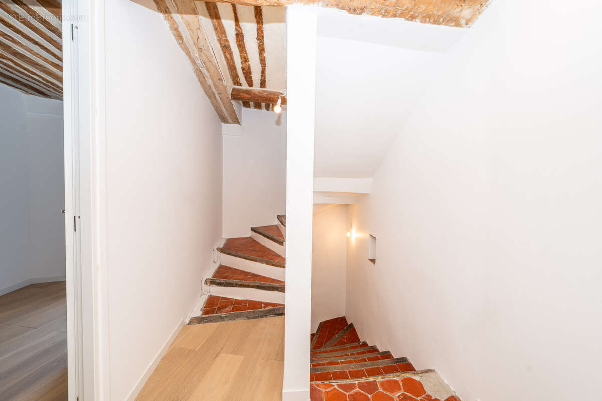 Maison à LA COLLE-SUR-LOUP