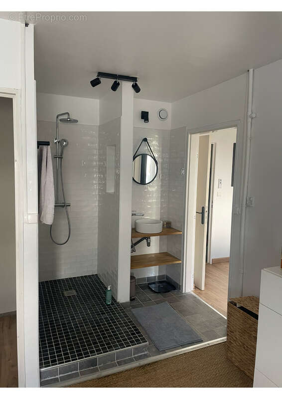 Appartement à SAINT-DENIS