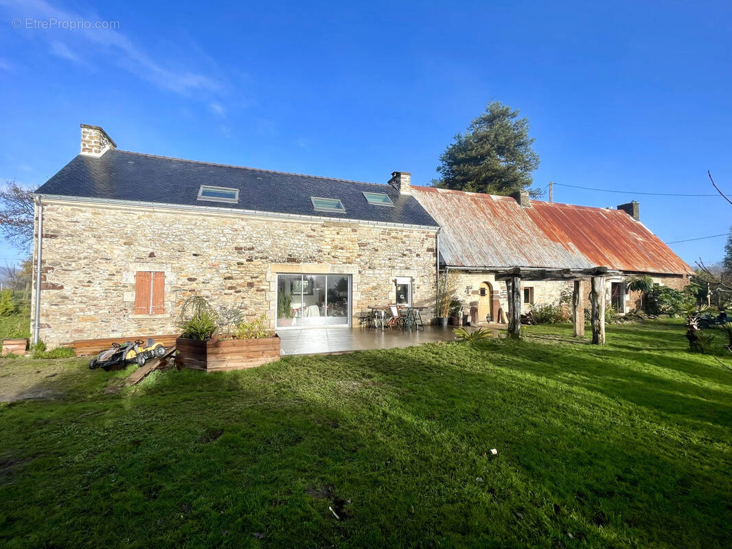 Maison à MOUSTOIR-AC