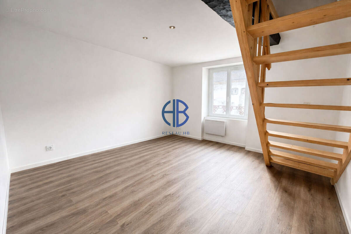 Appartement à LES ABRETS