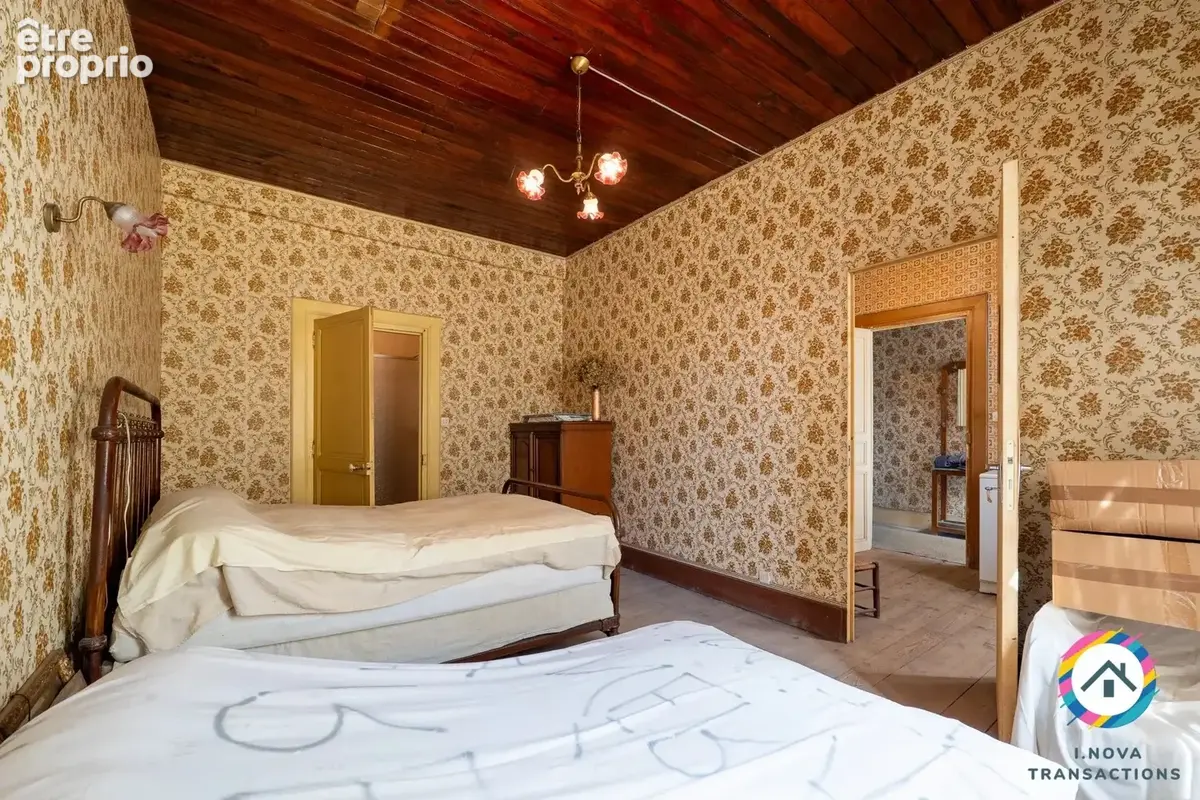 Maison de ville 140 m² à rénover – Jardin, combles et cave - photo 8