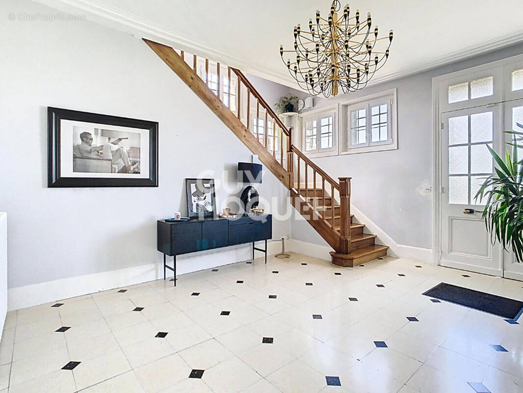 Maison à VILLERS-COTTERETS