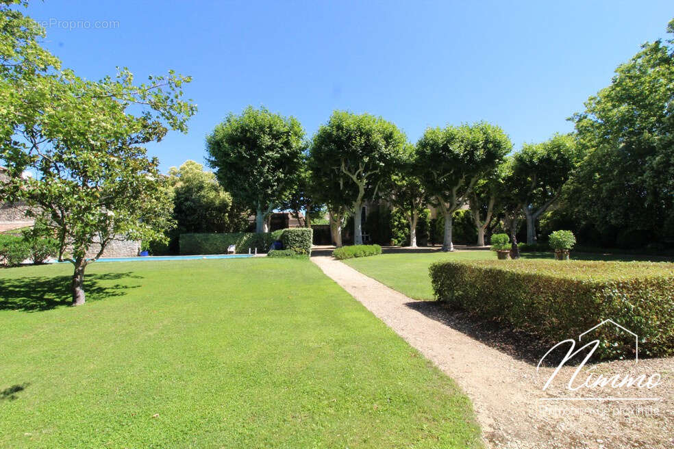 Maison à NIMES