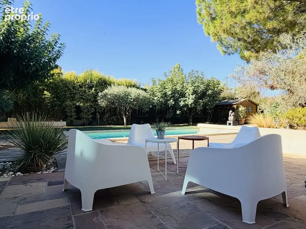 Eguilles maison 130 m2 3 chambres piscine - photo 4