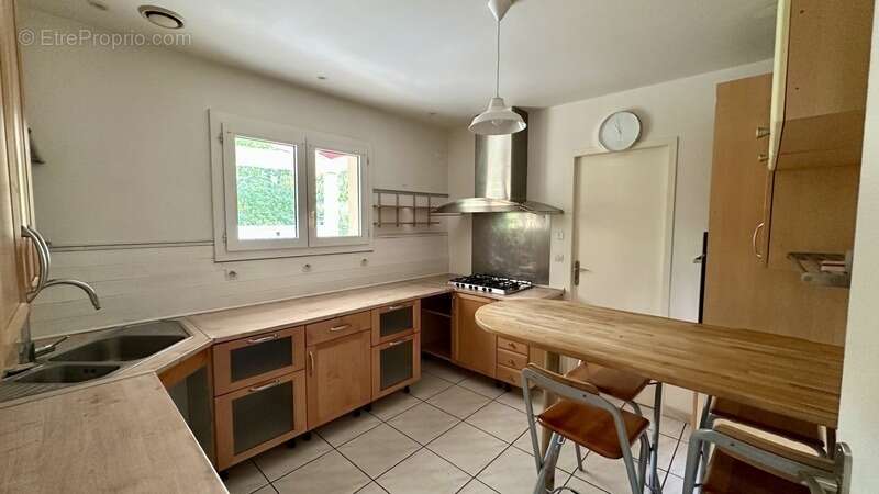 Maison à MARTIGNAS-SUR-JALLE