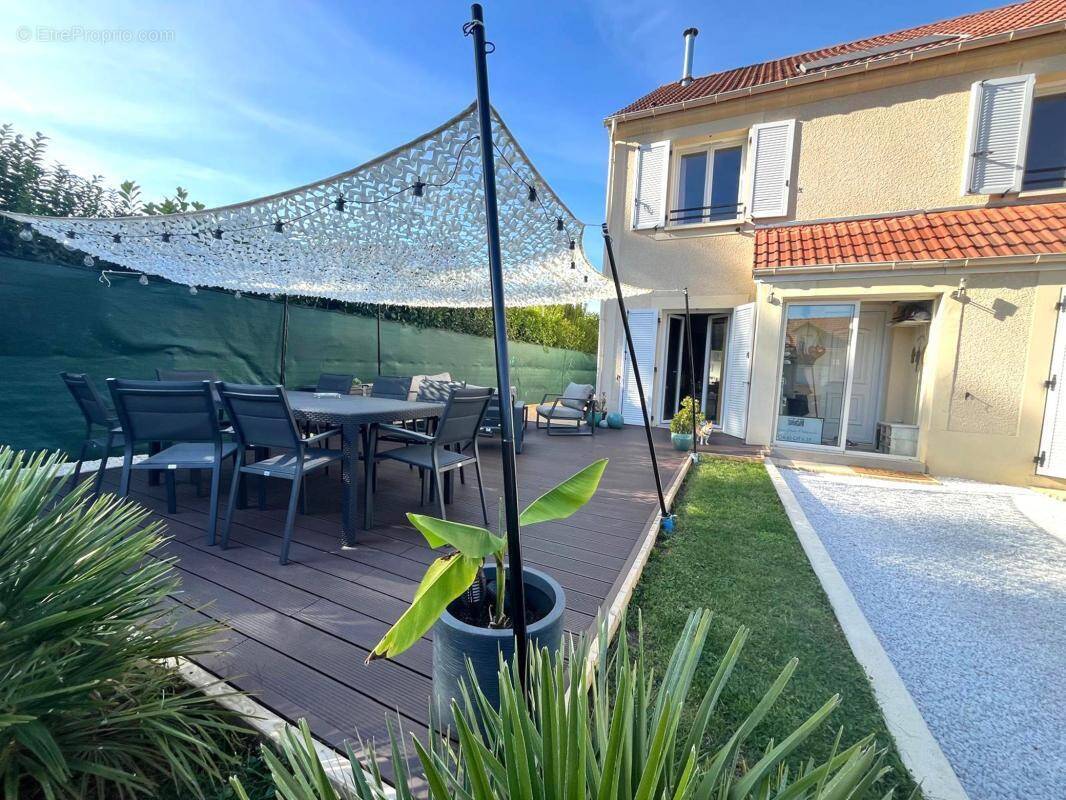 Maison à RAMBOUILLET