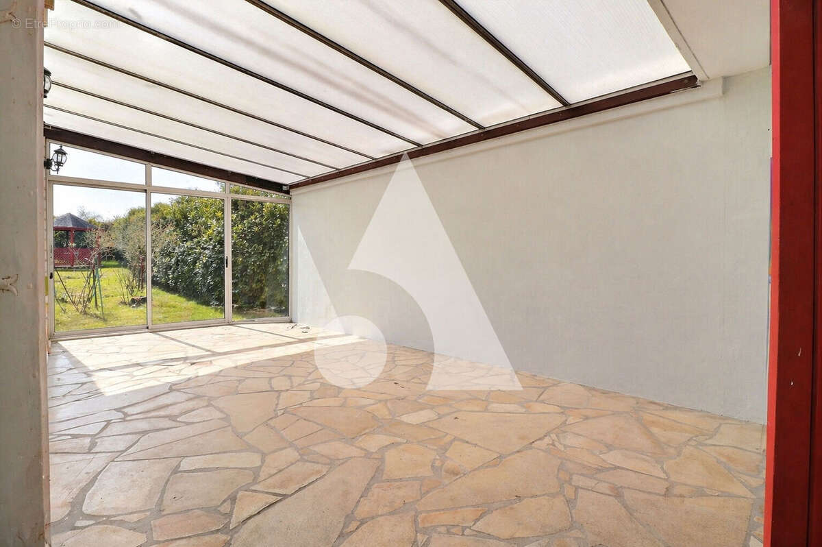 Maison à MERY-SUR-OISE