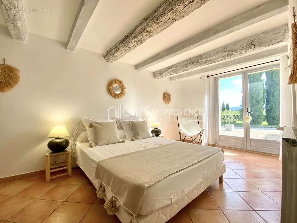 Maison à MAZAN