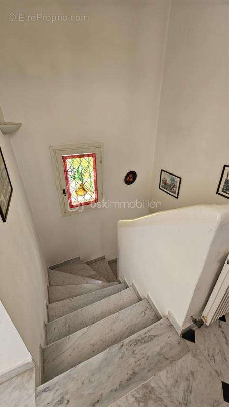 Coup de cœur ! Spacieuse maison familiale avec terrasse et jardin au calme à Fréjus - photo 9