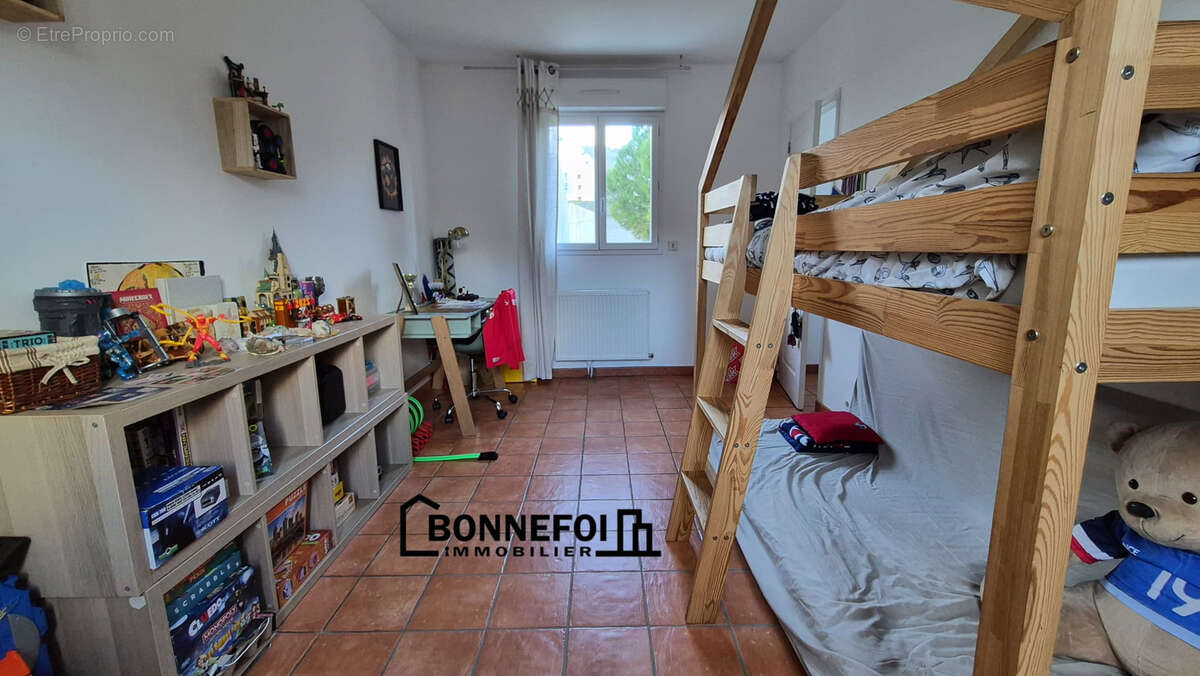 Maison à CHAMPIGNY-SUR-MARNE