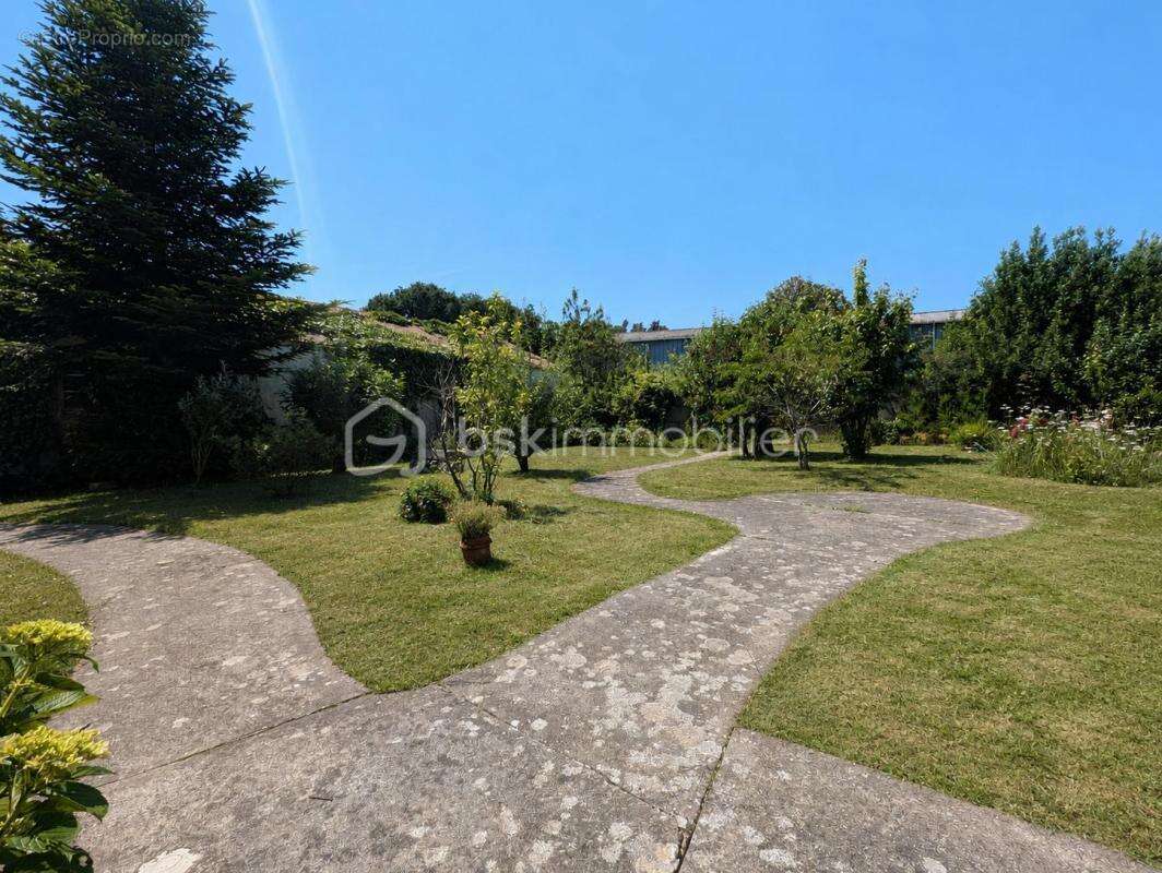 Maison néo-bretonne de 153 m² avec hangar de 140 m² - pluméliau-bieuzy - photo 8