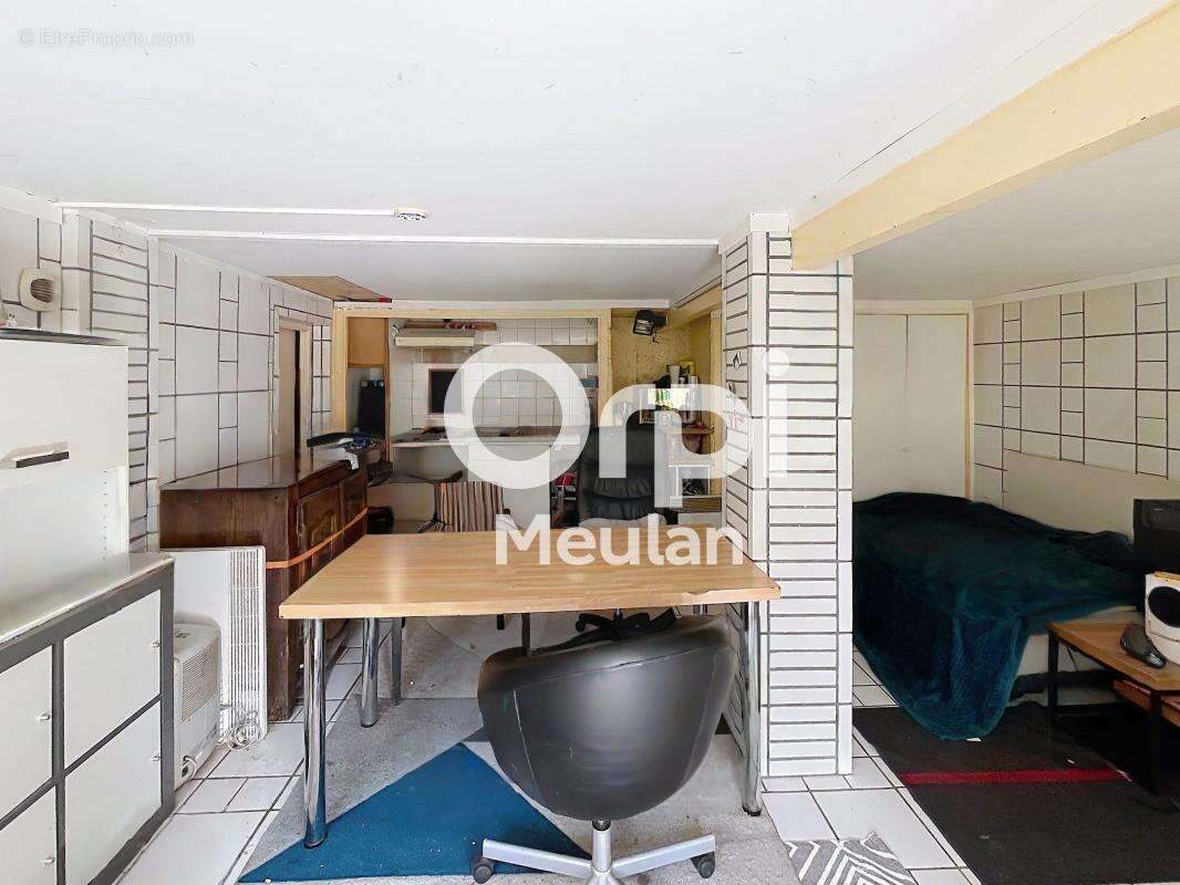 Appartement à SERAINCOURT