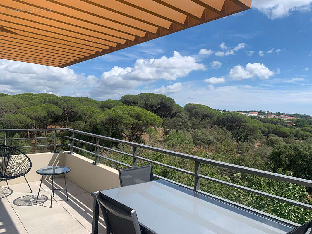 Appartement à FREJUS