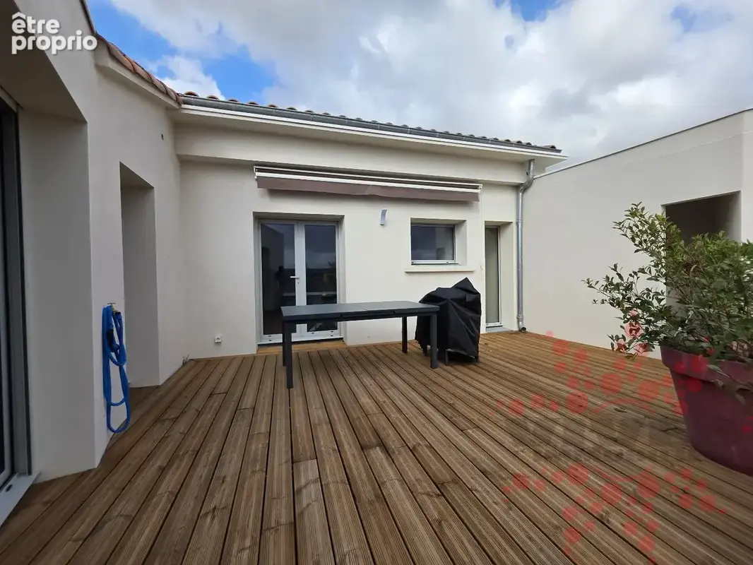 Ensemble immobilier - photo 2