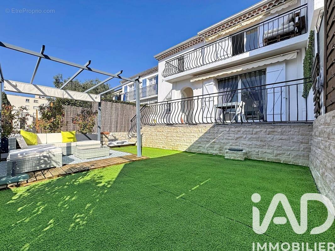 Photo 1 - Maison à CANNES