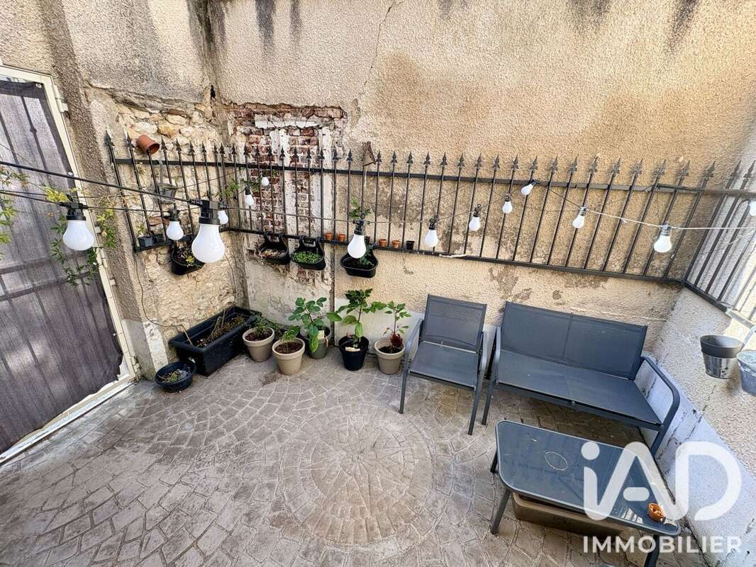 Maison 133 m² à Mehun-Sur-Yevre  - photo 5