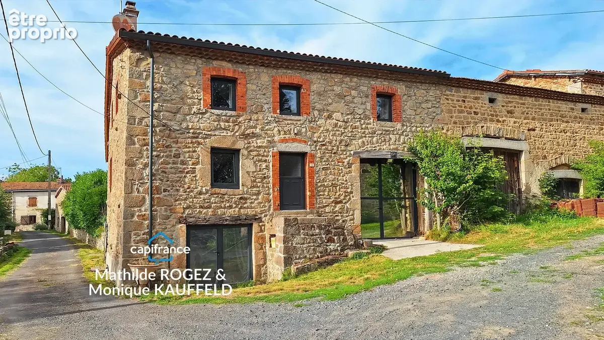 Maison à CUNLHAT