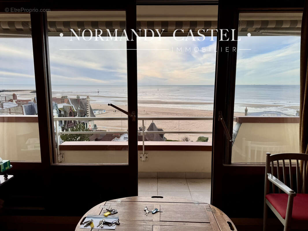 Appartement à TROUVILLE-SUR-MER