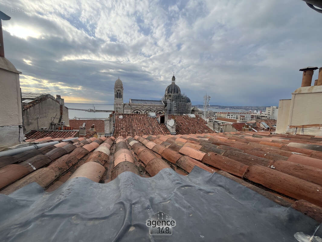 Appartement à MARSEILLE-2E