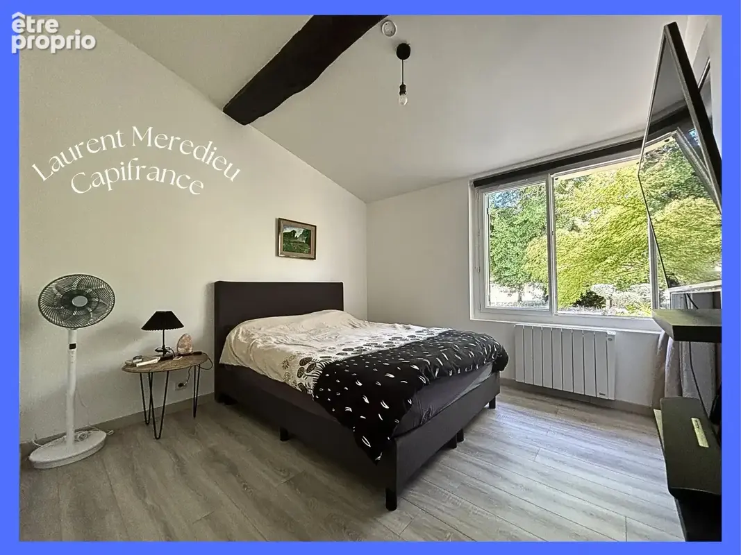VAL-DE-VIRVÉE – Charmante maison rénovée avec jardin, au cœur du village - photo 3