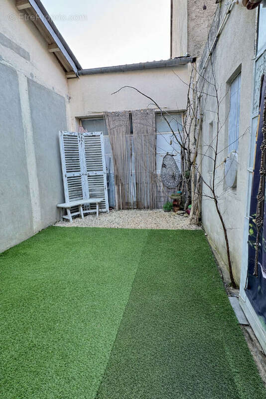 Appartement à CHAUSSIN