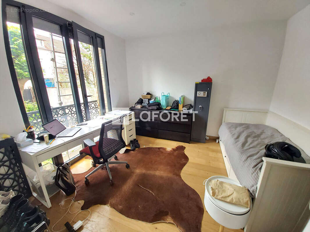 Appartement à LE RAINCY