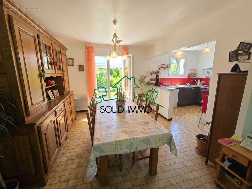 Charmante villa de plain-pied avec jardin verdoyant et double garage - photo 5
