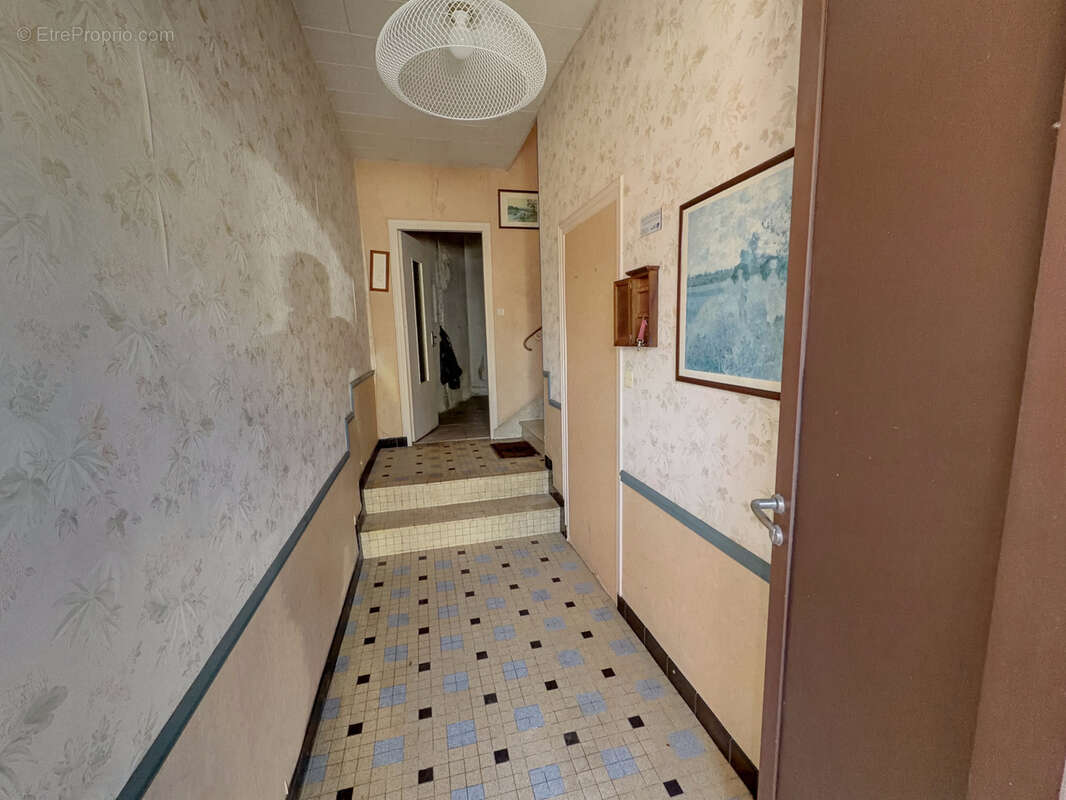 Une opportunité rare au cœur de Baud - photo 2