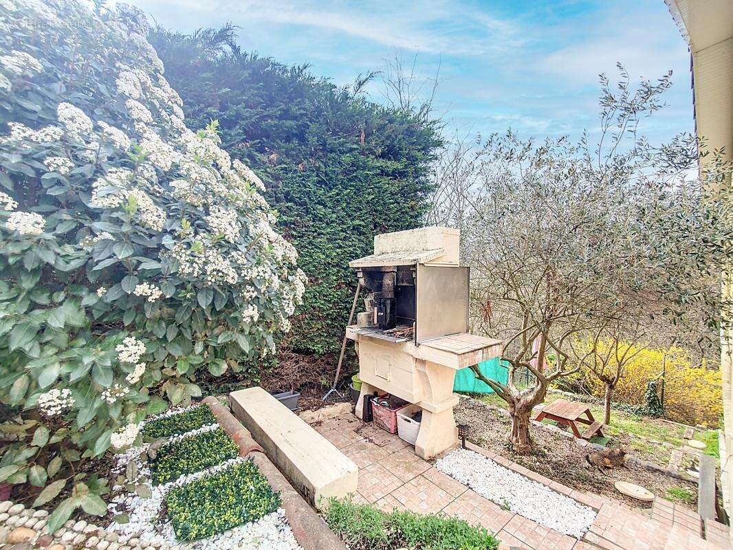 Maison à CHASSE-SUR-RHONE