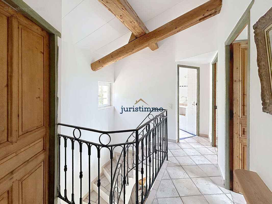 Maison à SAINT-PAUL-TROIS-CHATEAUX