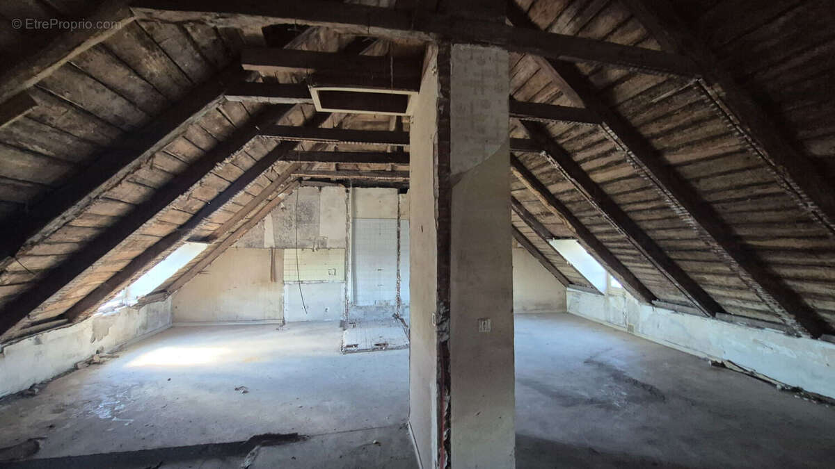 Appartement à BOZOULS