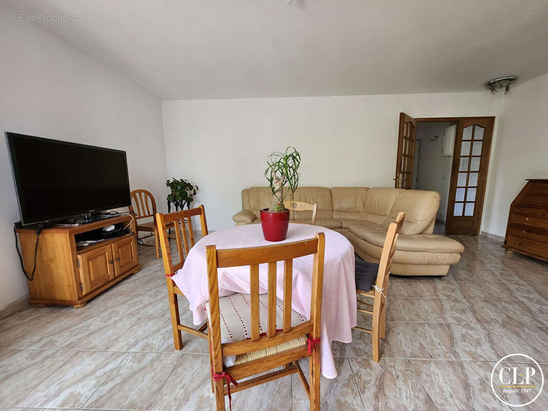 Appartement à ROSNY-SOUS-BOIS
