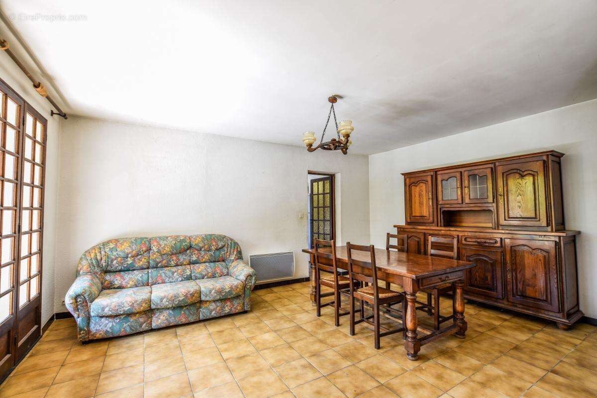 Maison à ROCHEFORT-DU-GARD