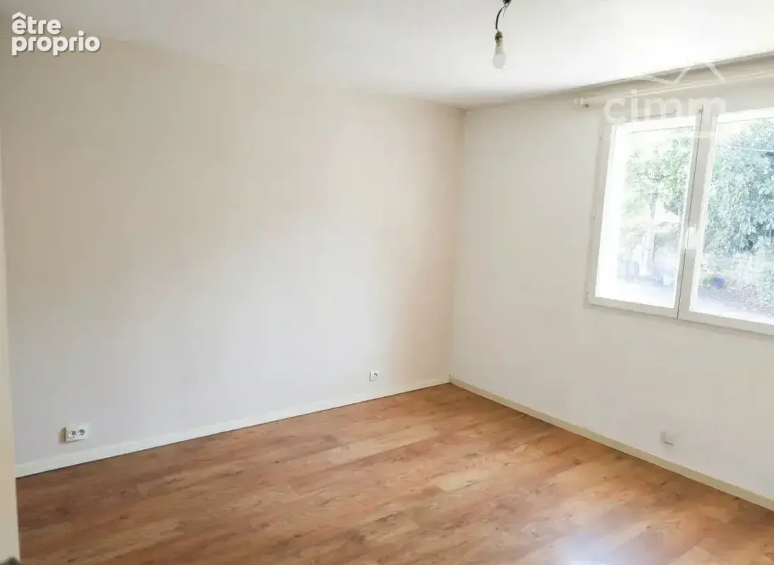 Maison 4 pièces de 91 m² avec jardin à Villefort - photo 8