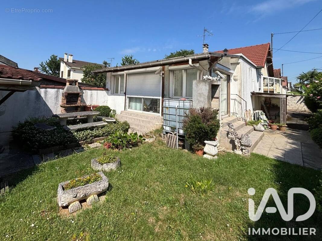 Photo 1 - Maison à GOUSSAINVILLE