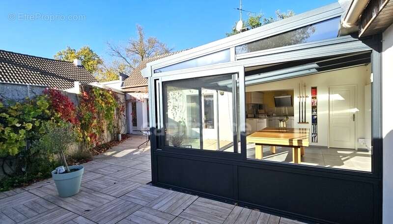 Maison à MORIGNY-CHAMPIGNY