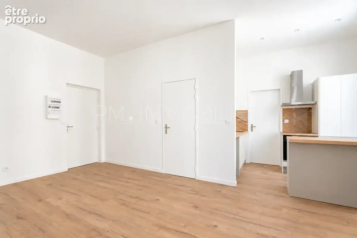 Appartement 2 pièces 38 m² à vendre à Marseille-1e (13001) - photo 2