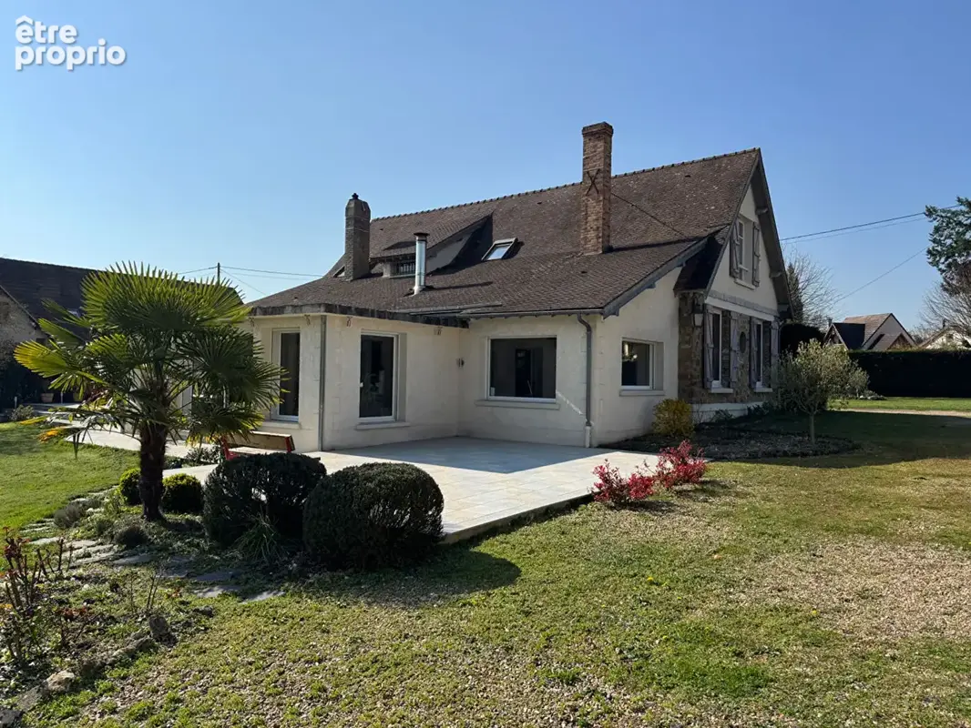 Belle maison familiale avec dépendances et très bel environnement  6' Montfort l 'Amaury  305 m2 - photo 7