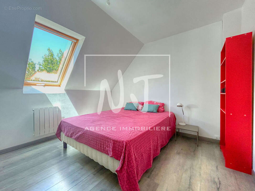 Maison à LES PONTS-DE-CE