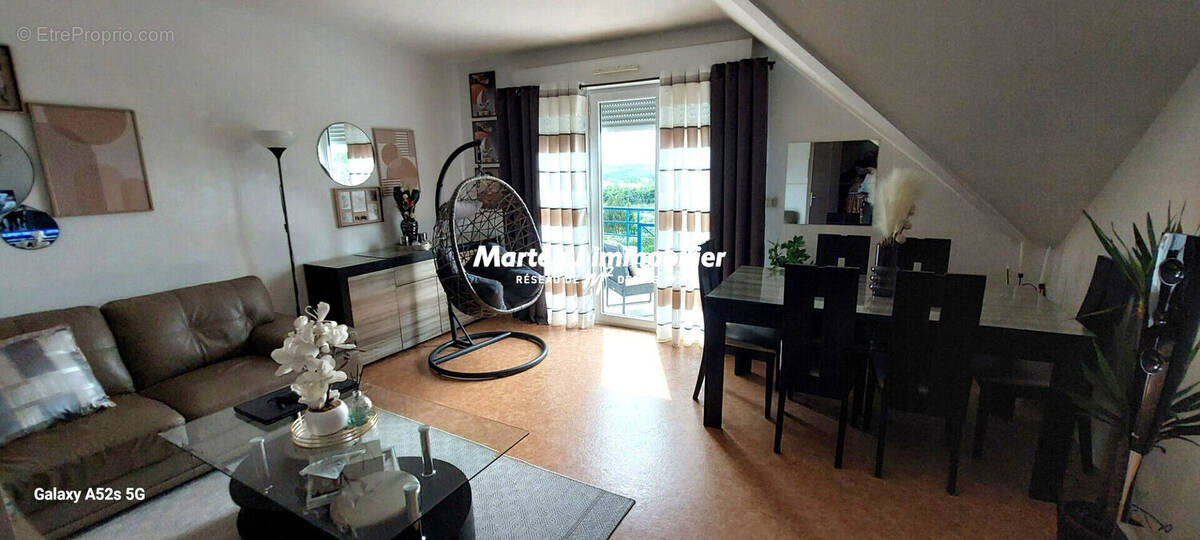 Appartement à COULAINES
