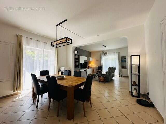 Maison à SAINT-GEOURS-DE-MAREMNE