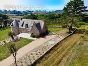 Maison à PLOUGRESCANT