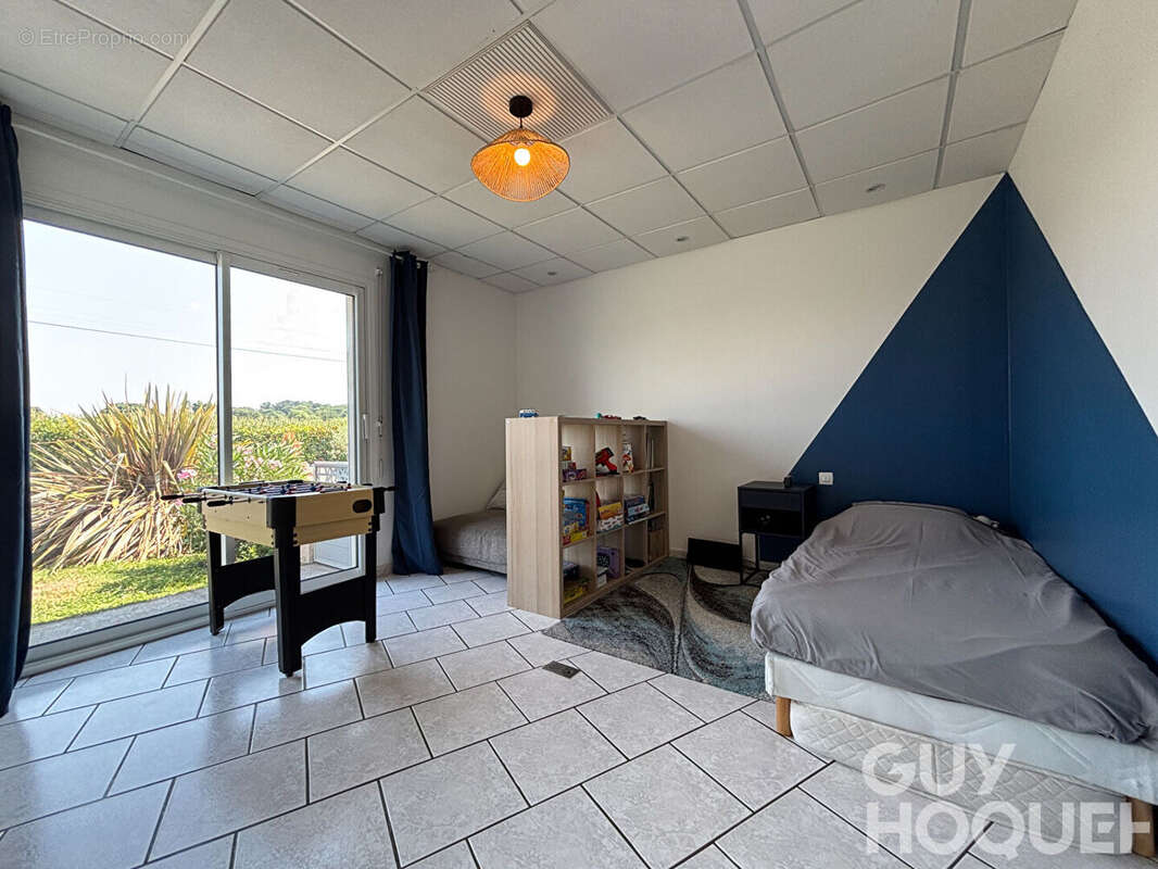 Coup de coeur, volumes, confort, piscine et calme absolu ! - photo 16